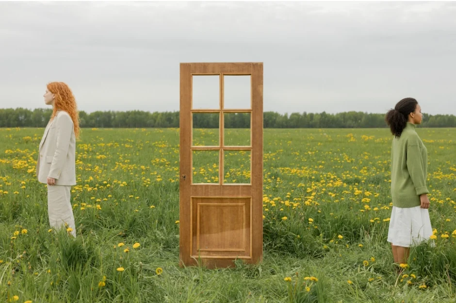 Why Everyone Is Talking About Going “No Contact” in 2026; And What Therapists Want You to Know 1 CC JAN 2026 PIX 1 copy e1770057659927 by Miami Therapist Lotus Counseling